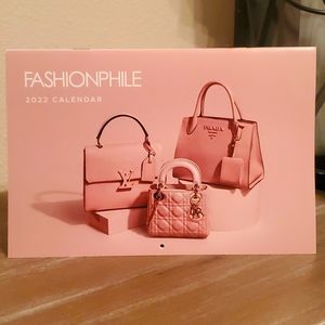 New never used FASHIONPHILE 2022 Calendar  desktop & wall Calendar  👛👜👝